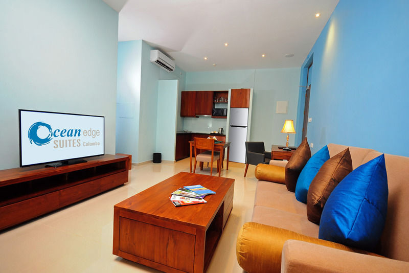 Ocean Edge Suites & Hotel Colombo Exterior foto